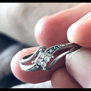 Sterling silver diamond ring